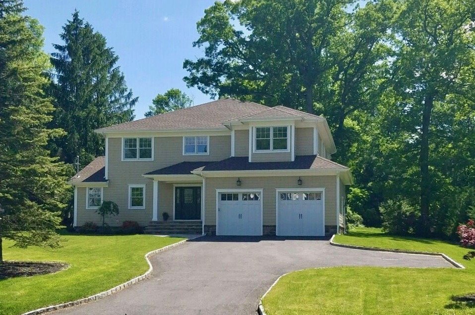 679 Plainfield Ave, Berkeley Heights NJ 07922. Home for sale by The Oldendorp Group Realtors